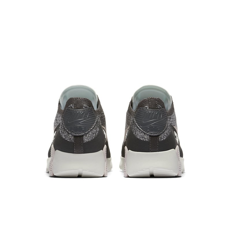 Wmns Air Max 90 Ultra 2.0 Flyknit foto 3