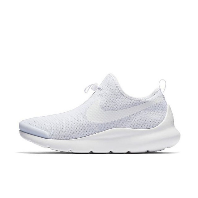 Sepatu Sneakers Nike Aptare Se Triple White