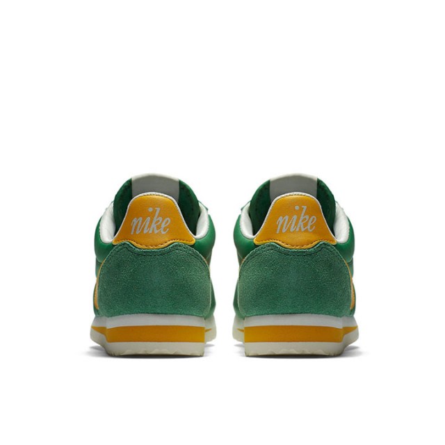 SEPATU SNEAKERS NIKE Wmns Classic Cortez Nylon PRM