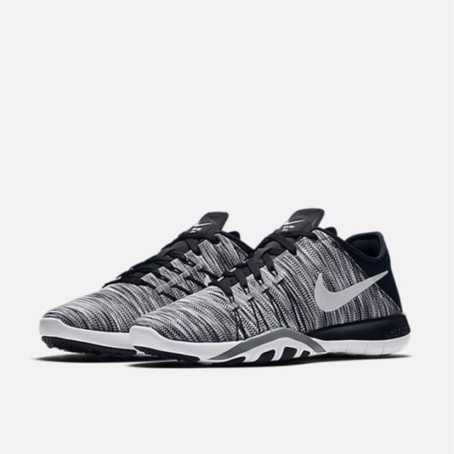SEPATU TRAINING NIKE Wmns Free TR 6 AMP
