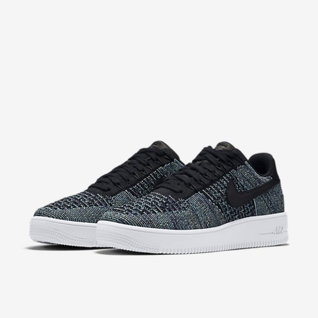 SEPATU BASKET NIKE Air Force 1 Ultra Flyknit Low QS