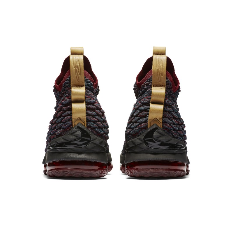 SEPATU BASKET NIKE Lebron 15