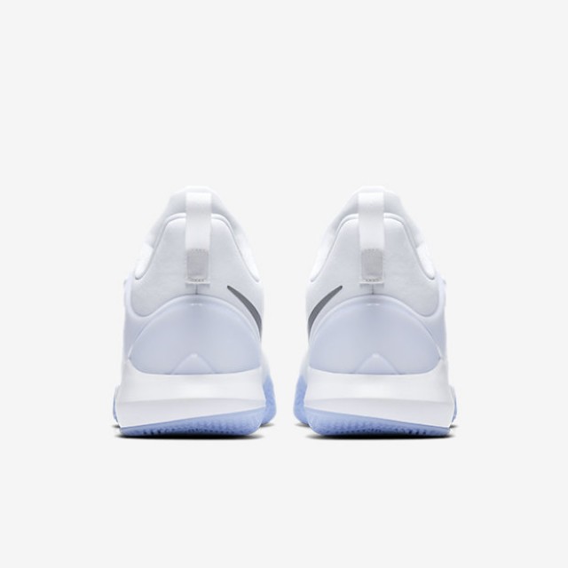 SEPATU BASKET NIKE Zoom Shift