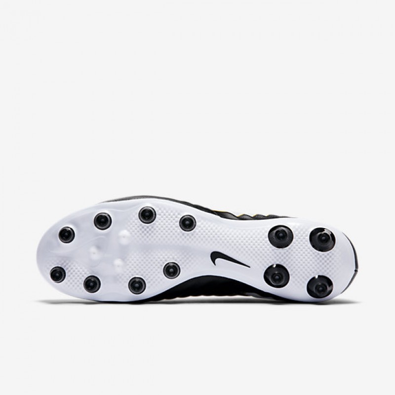 SEPATU FOOTBALL NIKE Tiempo Legend VII FG