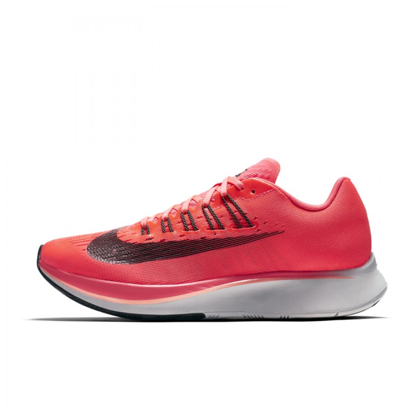 SEPATU LARI NIKE Wmns Zoom Fly