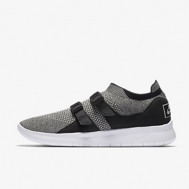 SEPATU SNEAKERS NIKE Air Sock Racer Ultra Flyknit