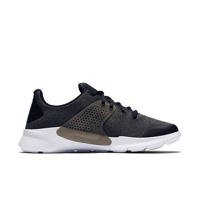 SEPATU SNEAKERS NIKE Arrowz