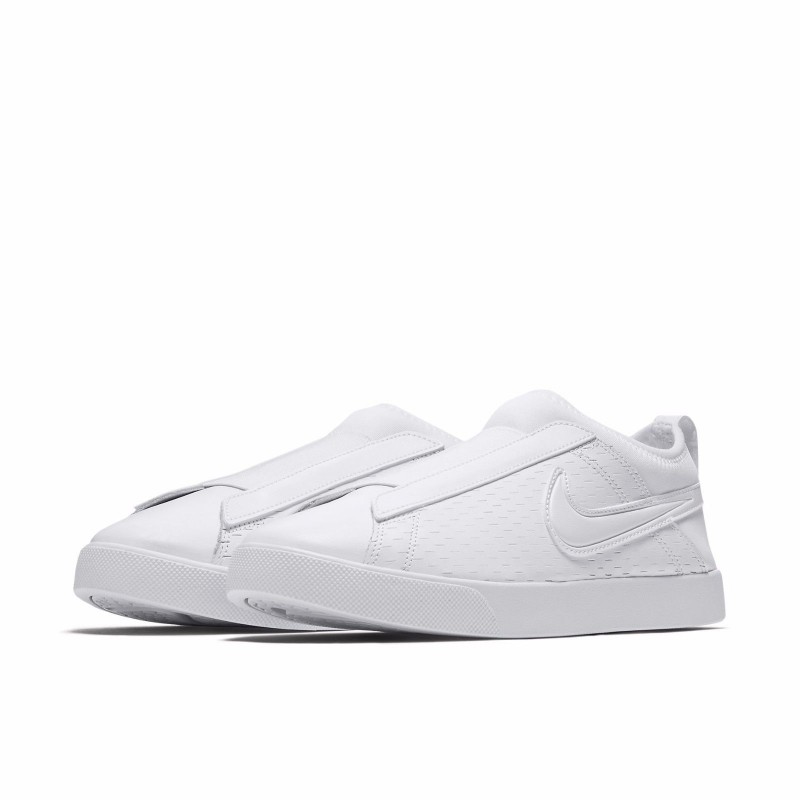 SEPATU SNEAKERS NIKE Wmns Racquette '17 Slip on