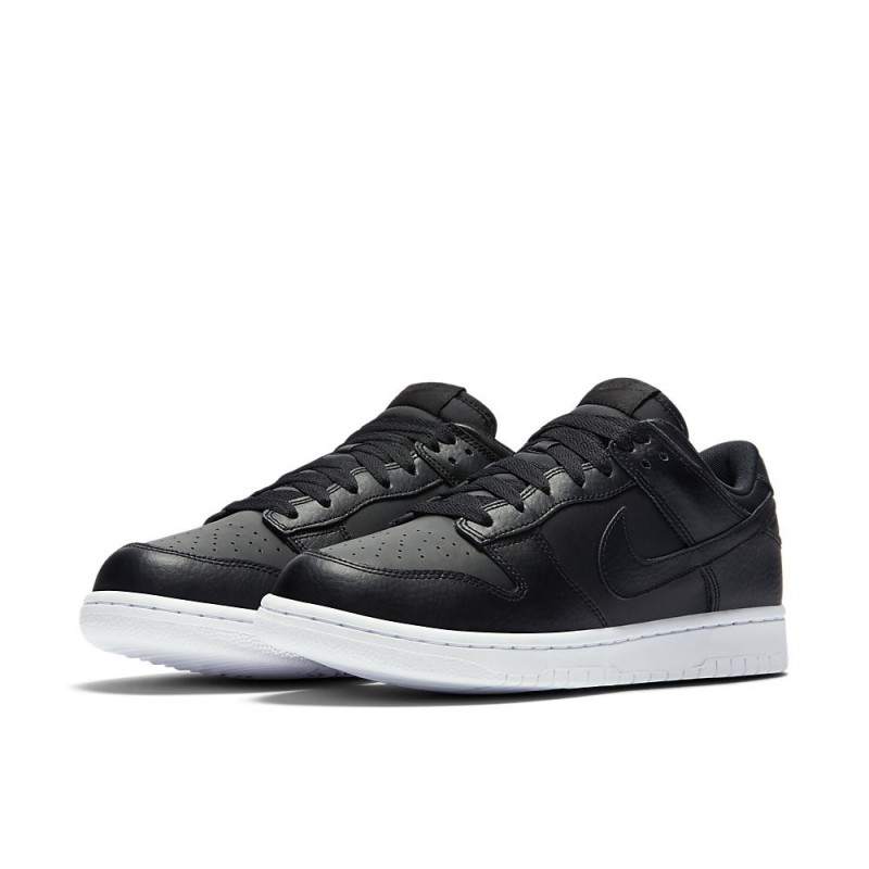 SEPATU SNEAKERS NIKE Dunk Low