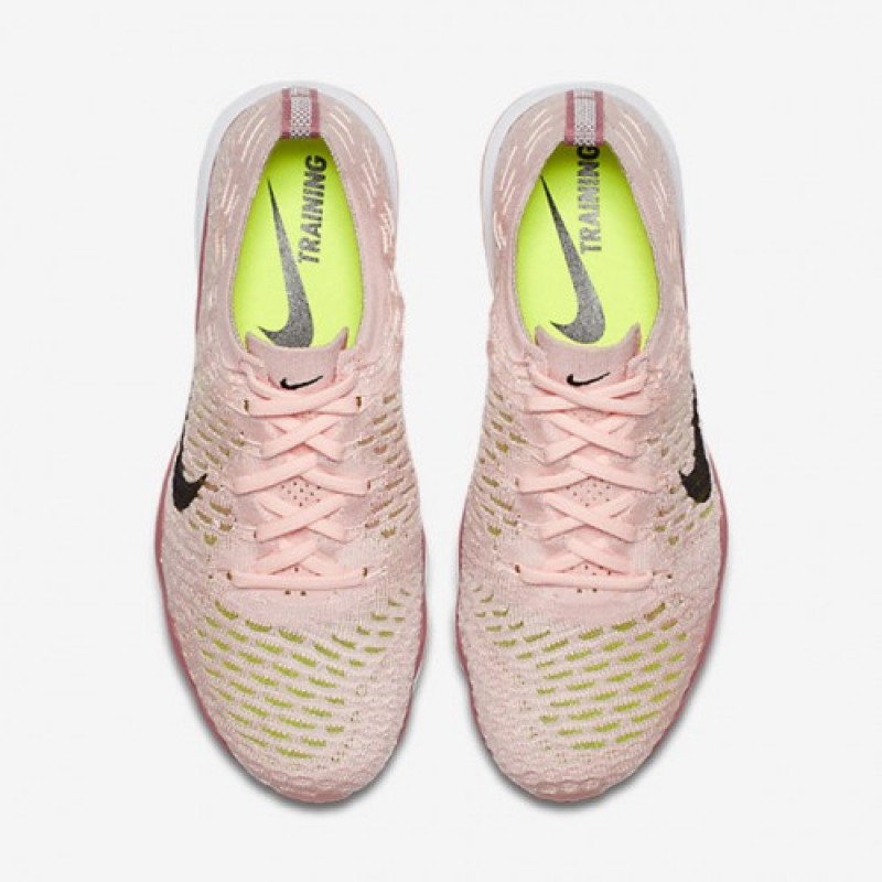 SEPATU TRAINING NIKE Wmns Air Zoom Fearless Flyknit