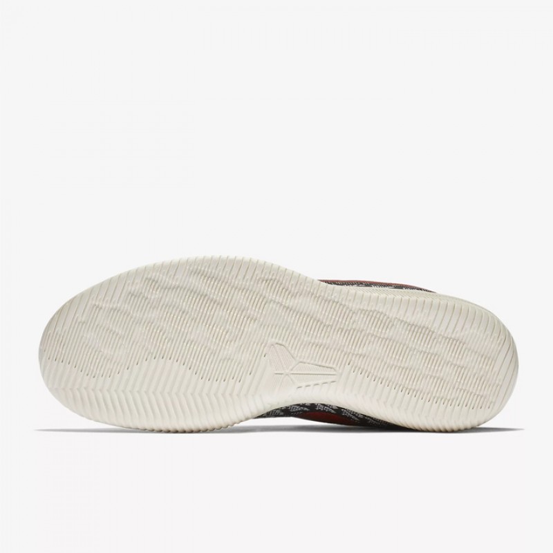 SEPATU BASKET NIKE Mamba Rage