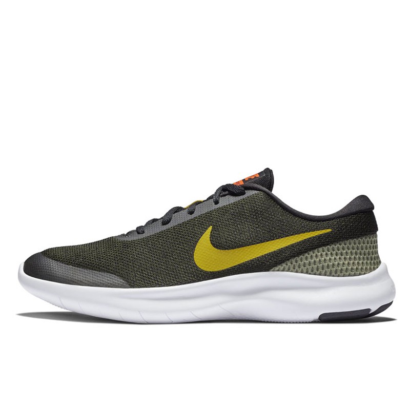 SEPATU LARI NIKE Flex Experience RN 7