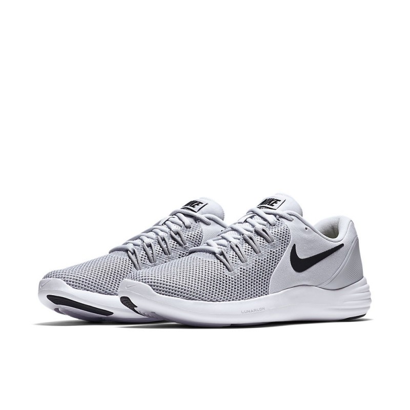 SEPATU LARI NIKE Lunar Apparent