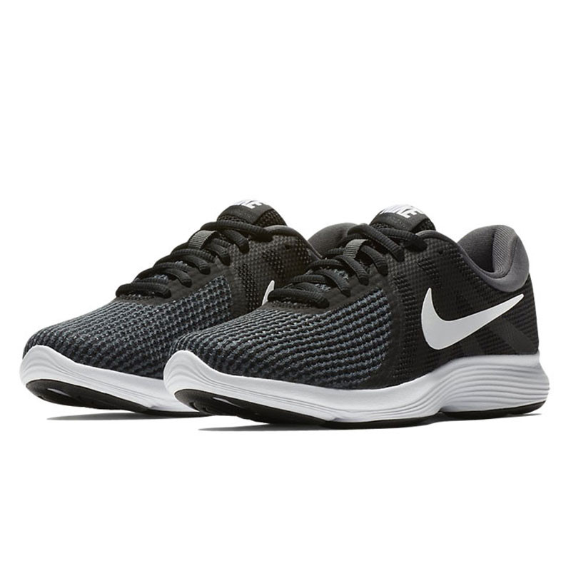 SEPATU LARI NIKE Wmns Revolution 4