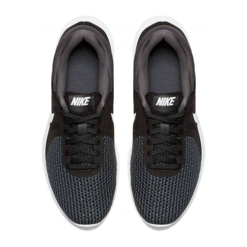 SEPATU LARI NIKE Wmns Revolution 4