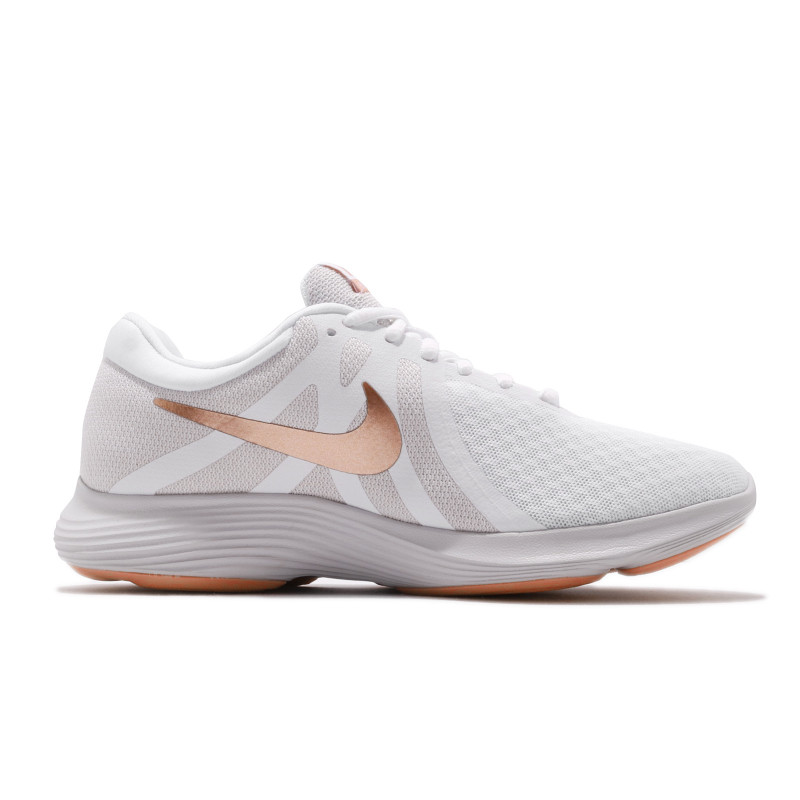 SEPATU LARI NIKE Wmns Revolution 4
