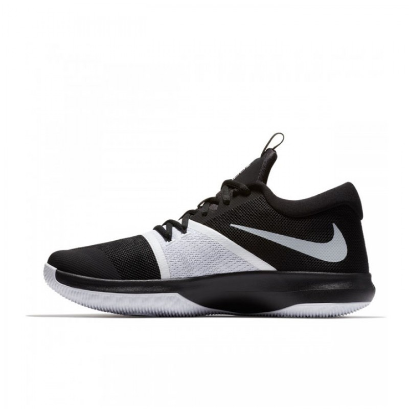 SEPATU BASKET NIKE Zoom Assersion