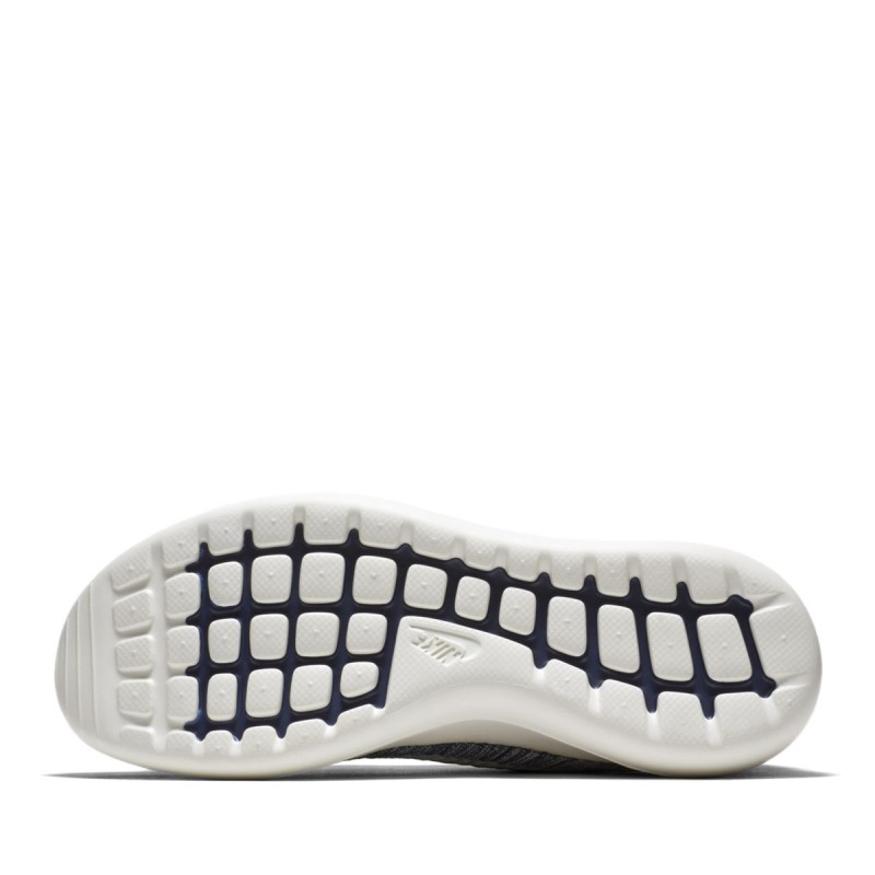 Wmns Roshe Two Flyknit V2 foto 4