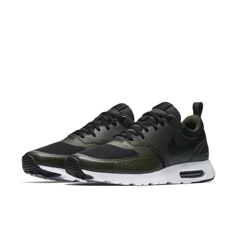 SEPATU SNEAKERS NIKE Air Max Vision