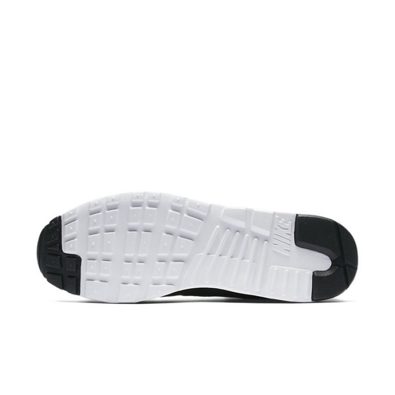 SEPATU SNEAKERS NIKE Air Max Vision