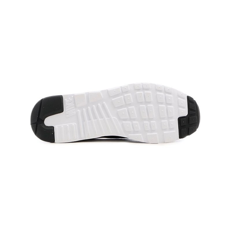 SEPATU SNEAKERS NIKE Air Max Vision