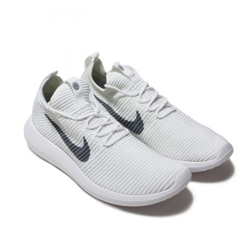 SEPATU SNEAKERS NIKE Roshe Two Flyknit V2