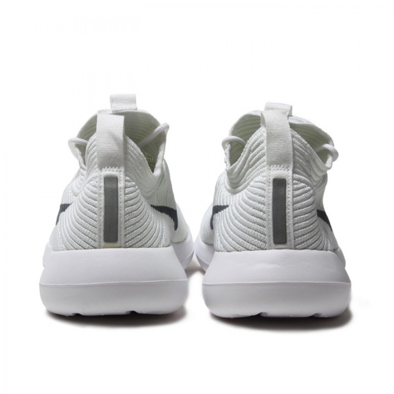 SEPATU SNEAKERS NIKE Roshe Two Flyknit V2