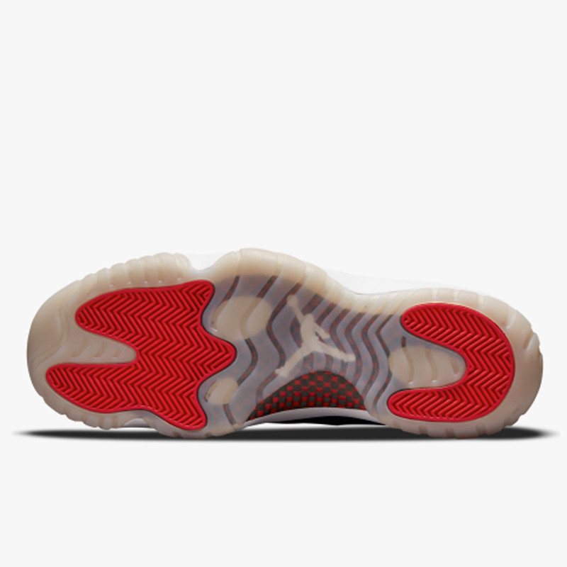 SEPATU SNEAKERS AIR JORDAN Aj 11 Low IE