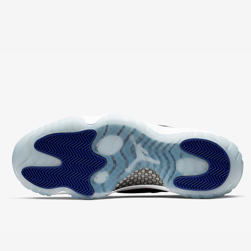 SEPATU BASKET AIR JORDAN AJ 11 Retro Low IE