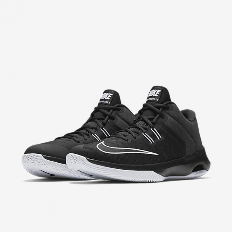 SEPATU BASKET NIKE Air Versatile 2