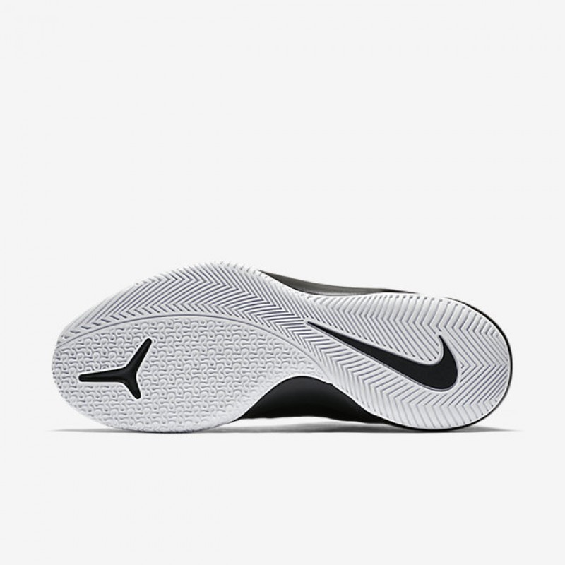 SEPATU BASKET NIKE Air Versatile 2