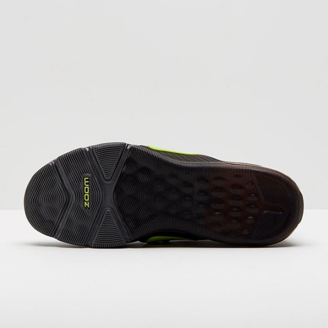SEPATU TRAINING NIKE Zoom Train Command