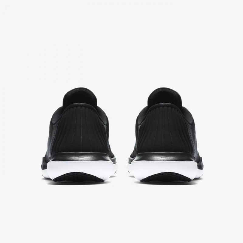 SEPATU TRAINING NIKE Wmns Flex Supreme TR 5 Metallic