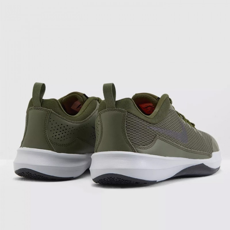 SEPATU TRAINING NIKE Legend Trainer
