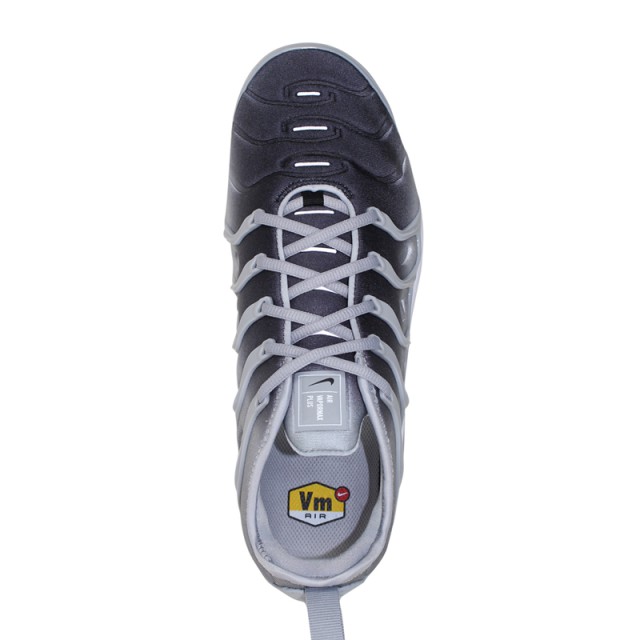 SEPATU SNEAKERS NIKE Air VaporMax Plus