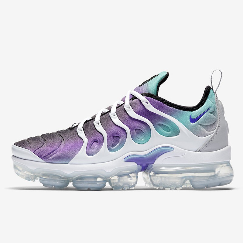 SEPATU SNEAKERS NIKE Air Vapormax Plus
