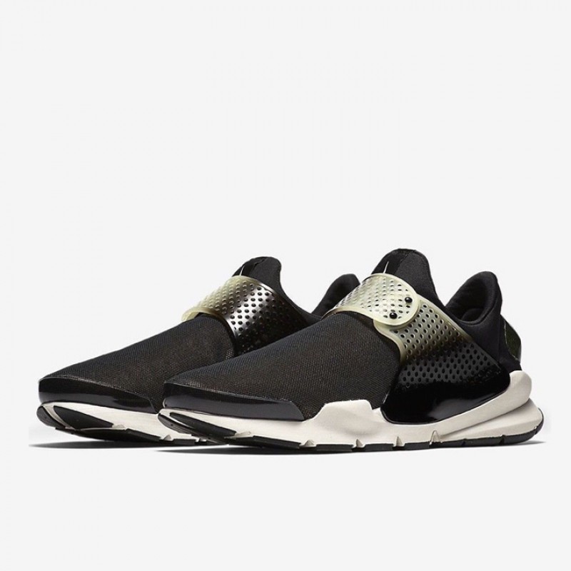 SEPATU SNEAKERS NIKE Sock Dart SE PRM