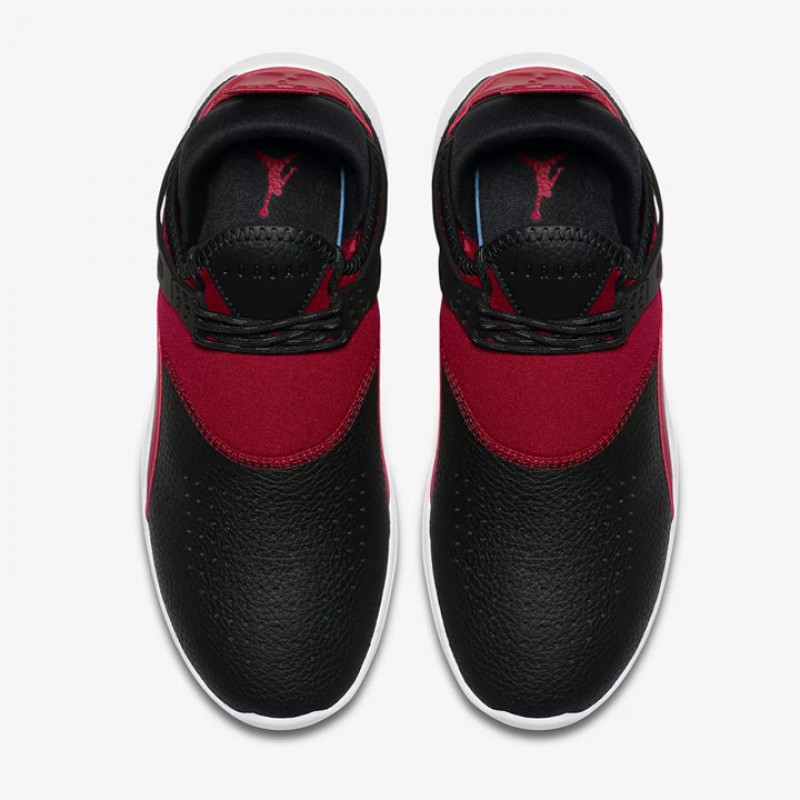 SEPATU BASKET AIR JORDAN Fly '89