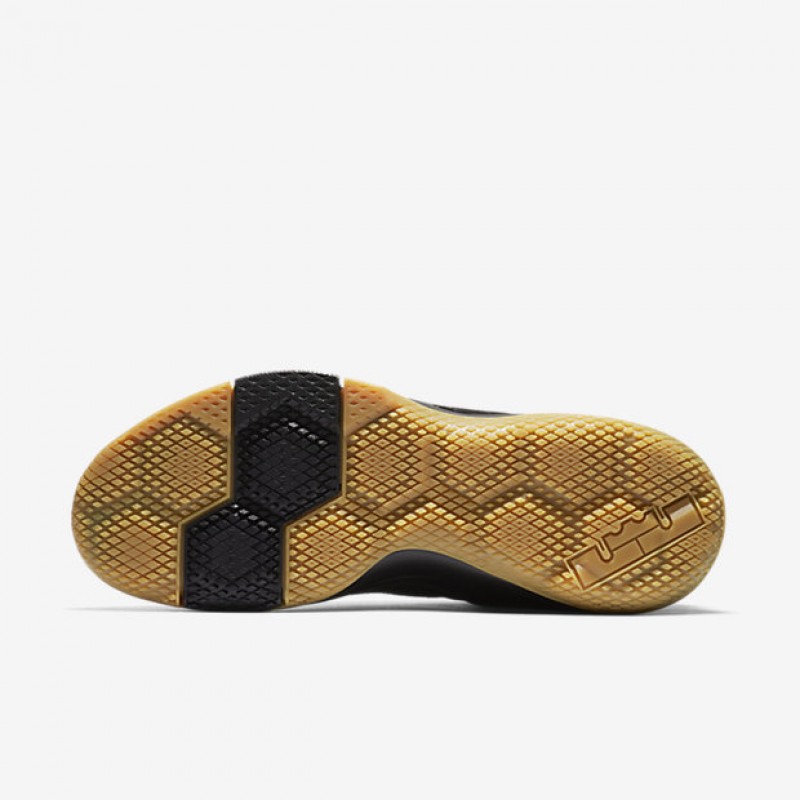 SEPATU BASKET NIKE Lebron Witness 2