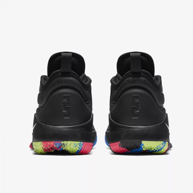 SEPATU BASKET NIKE Lebron Witness 2