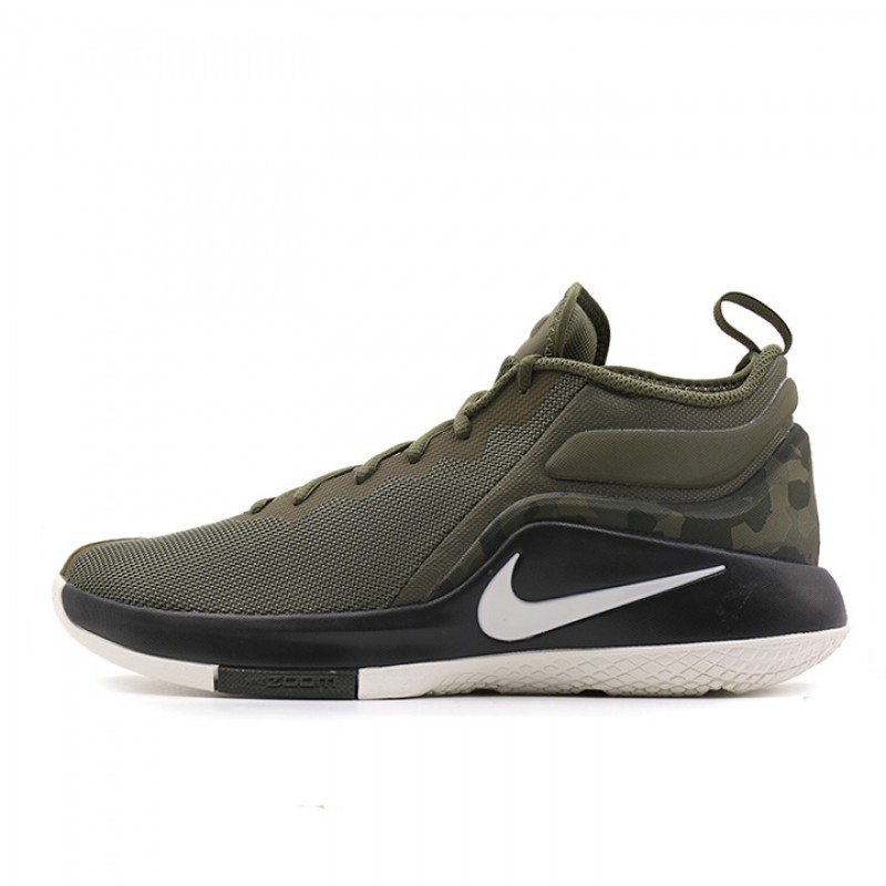 SEPATU BASKET NIKE Lebron Witness 2