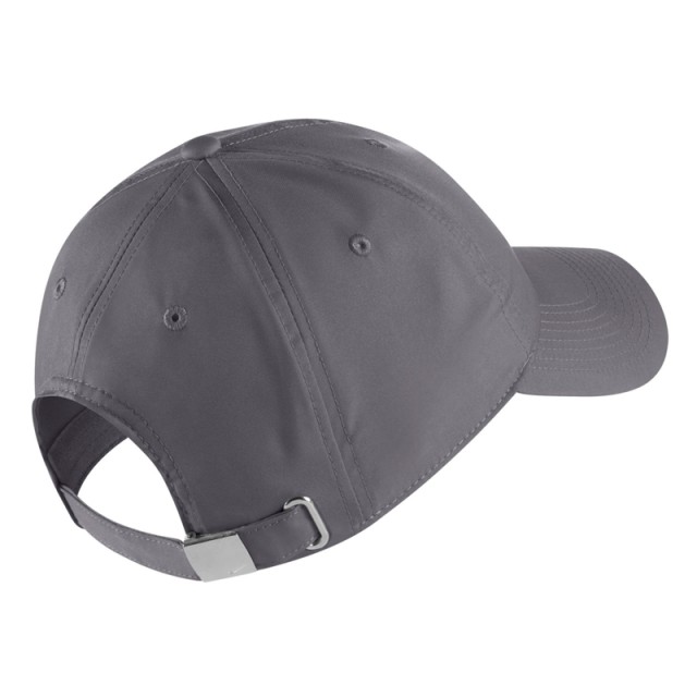 AKSESORIS SNEAKERS NIKE H86 Metal Swoosh Cap