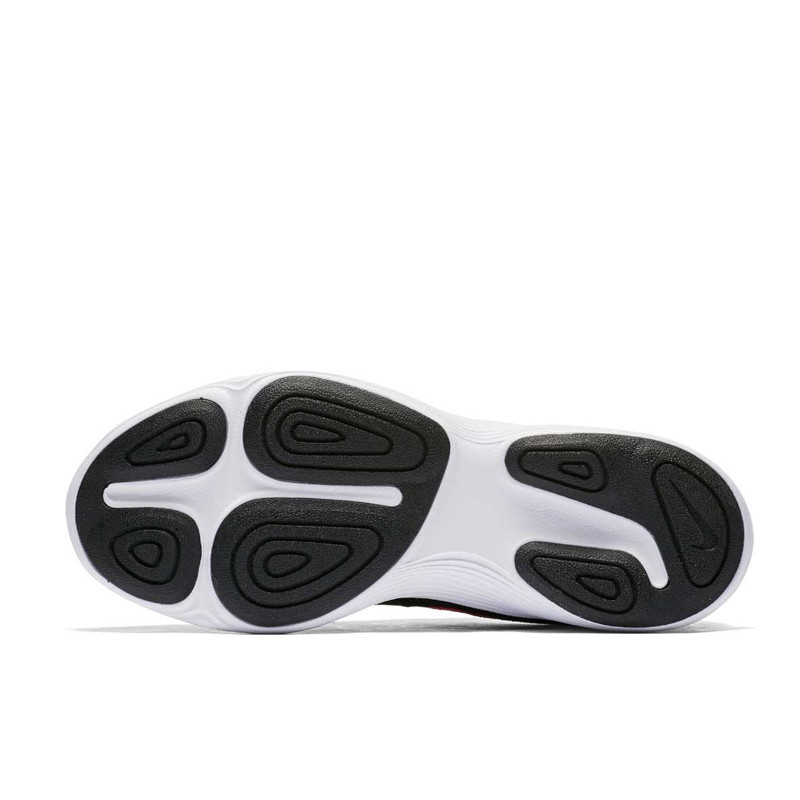 SEPATU LARI NIKE Revolution 4 GS