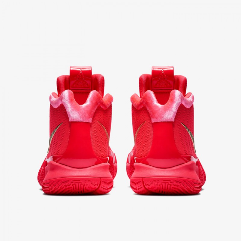 SEPATU BASKET NIKE Kyrie 4