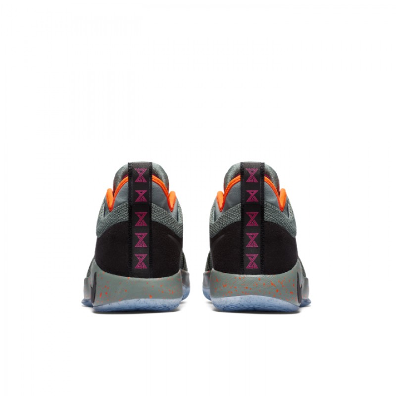 SEPATU BASKET NIKE PG 2 BG