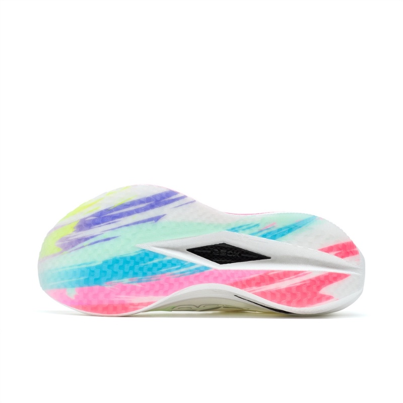 SEPATU LARI XTEP 260X 3.0