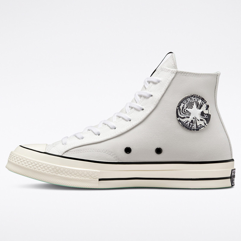 SEPATU SNEAKERS CONVERSE Chuck 70 See Beyond High Top