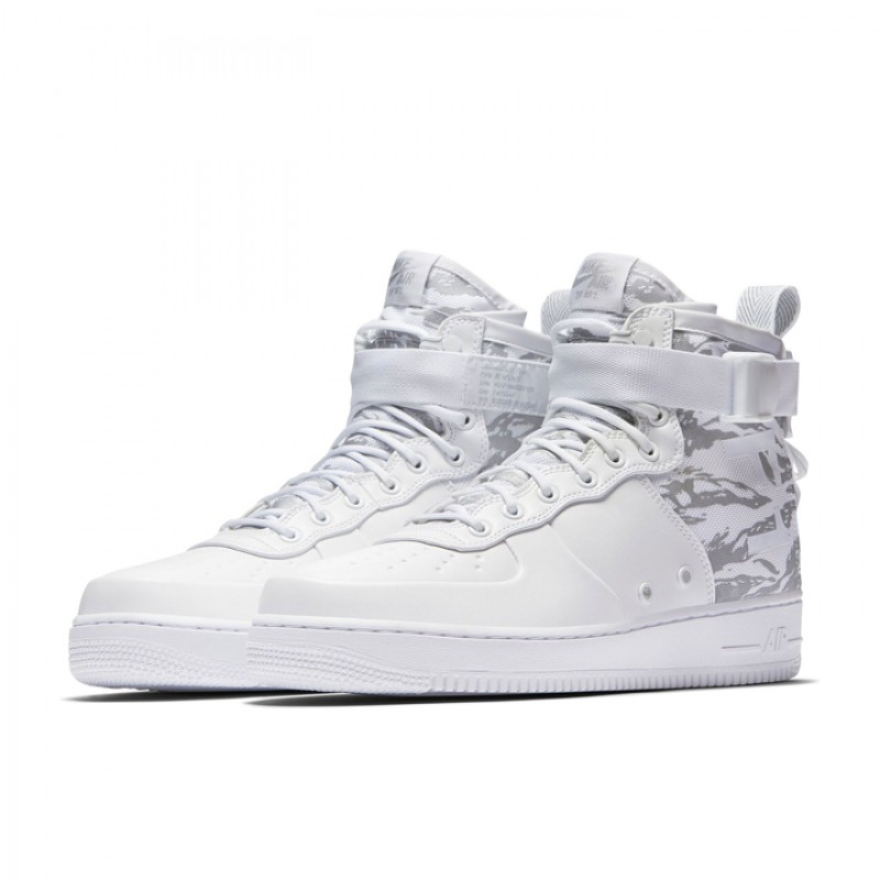 SEPATU SNEAKERS NIKE SF Air Force 1 Mid PRM