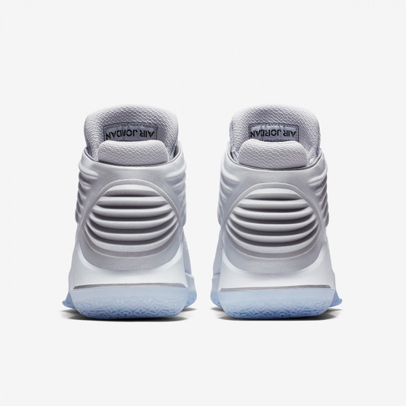 SEPATU BASKET AIR JORDAN AJ 32