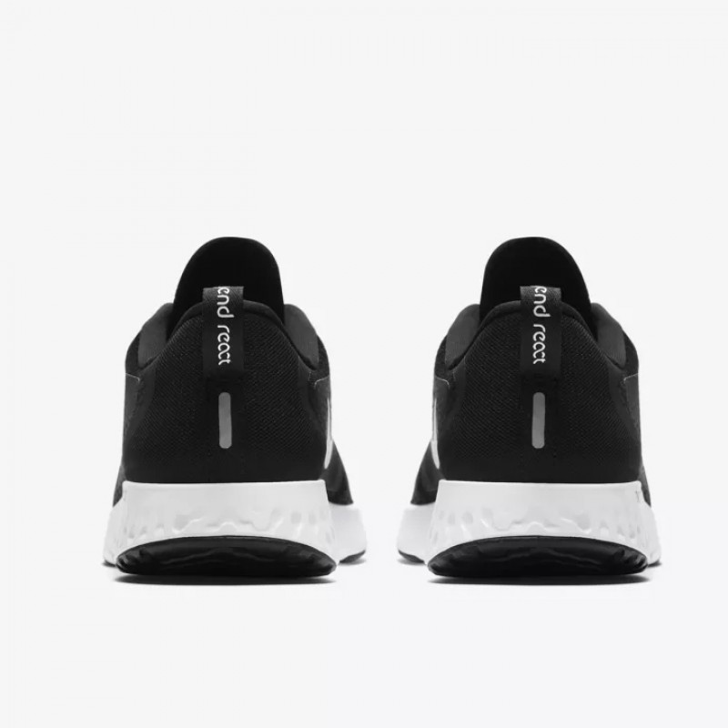 SEPATU LARI NIKE Legend React